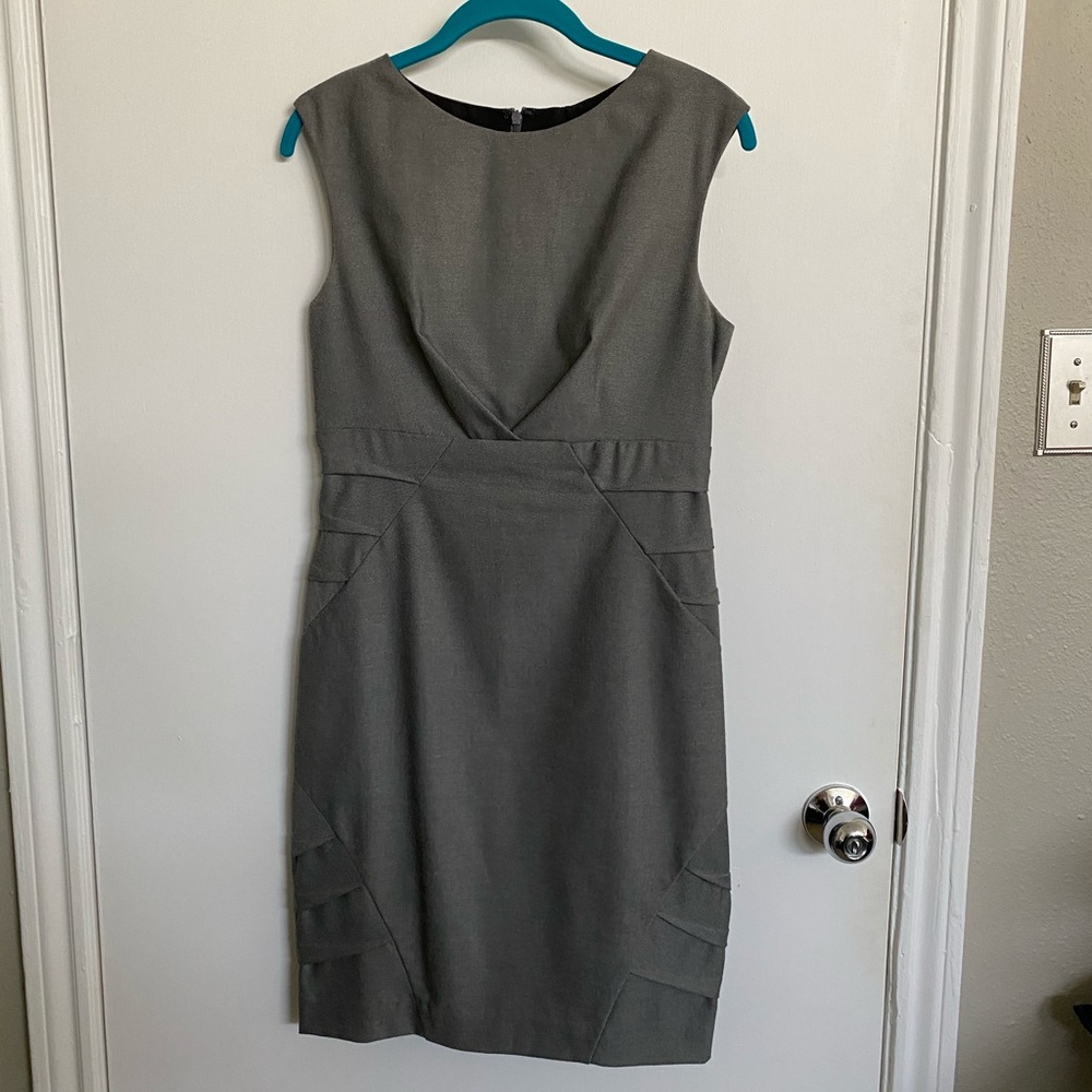 Nicole Miller Geometric Sheath Dress - size 8